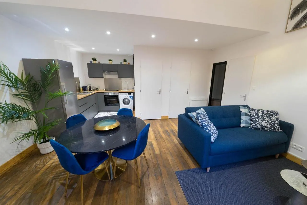 Apartment Appartunique - Chez Helder, La Totale Vichy